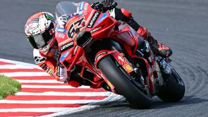 Motorsport photo