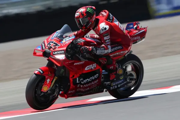 Motorsport photo
