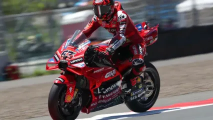 Motorsport photo