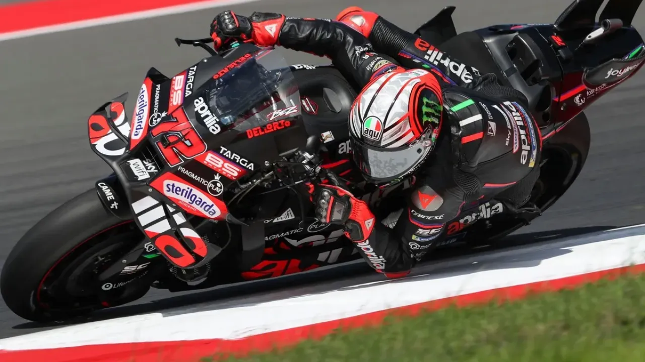 Motorsport photo