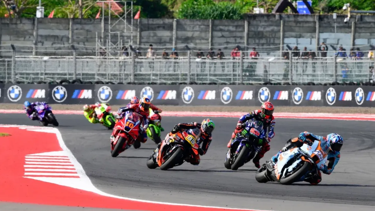 Motorsport photo