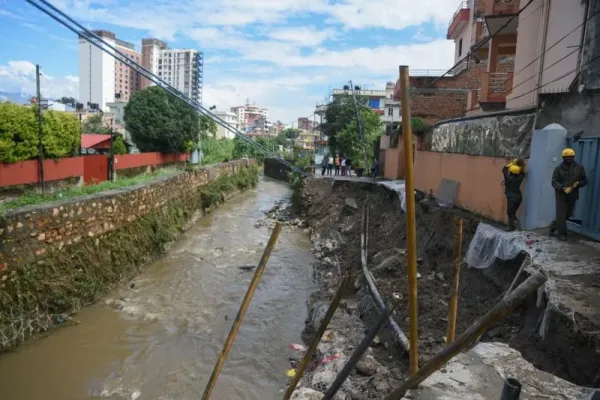 A view of the debris on the Bafal riverside road in Kathmandu, which was damaged by floodwater. Safal Prakash Shrestha/ZUMA Press Wire/dpa