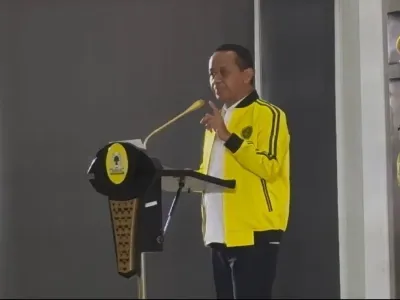 Ketua Umum Partai Golkar Bahlil Lahadalia saat menyampaikan sambutan dalam acara Pembukaan Diklat Kader Muda Golkar Gelombang II di DPP Partai Golkar, Jakarta, Jumat (3/10/2025).