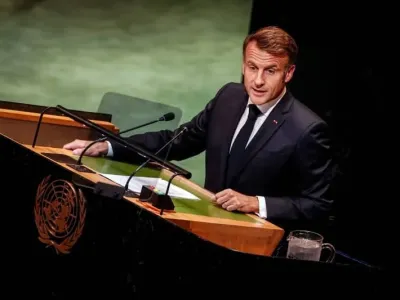 French President Emmanuel Macron speaks during the conference on the two-state solution in the Middle East ahead of the UN General Assembly&#39;s general debate. A number of countries are expected to recognize Palestine as a state on the eve of the UN General Assembly&#39;s general debate. Kay Nietfeld/dpa