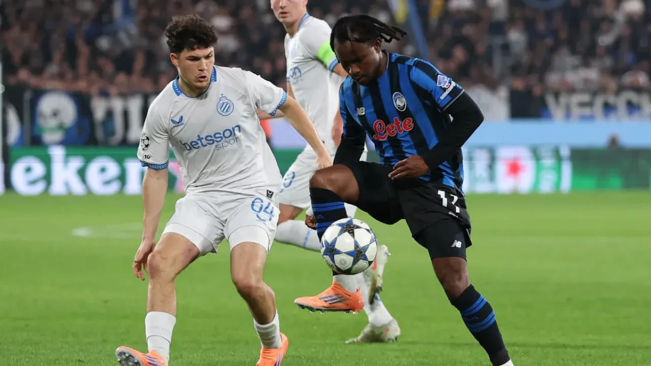 Ademola Lookman kembali tampil saat Atalanta hadapi Como (1)