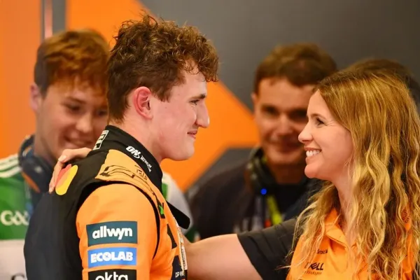 Alexander Dunne, McLaren