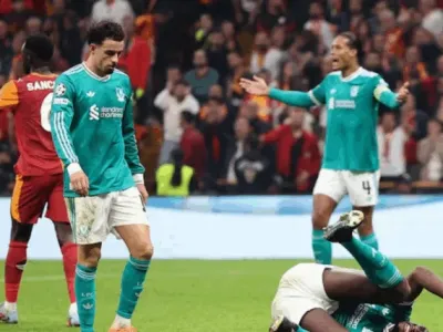 Alisson and Ekitike forced off with injury concerns as Galatasaray deepen Liverpool&#x002019;s woes