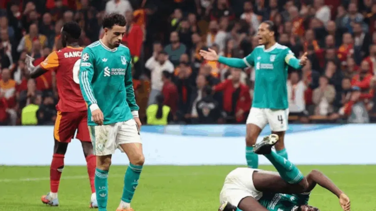 Alisson and Ekitike forced off with injury concerns as Galatasaray deepen Liverpool&#x002019;s woes