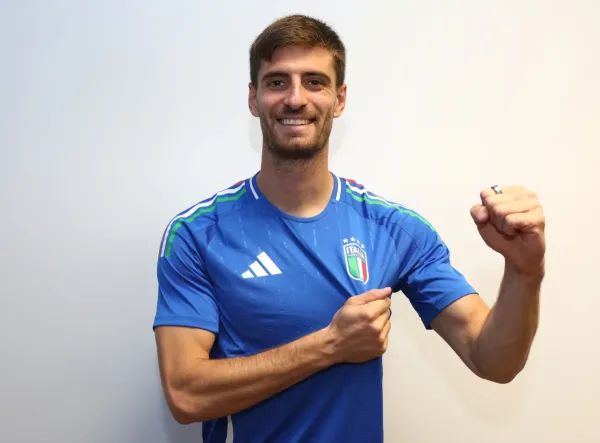Allegri Kenal Lebih Dekat Matteo Gabbia Setelah Latihan Bersama (2)