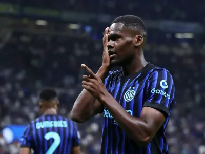 Ange-Yoan Bonny Rasakan Debut Spesial di Liga Champions (1)
