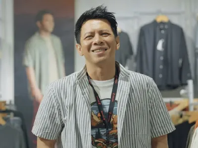 Ariel NOAH saat menjadi Abdul dalam socia experiment di Semarang, Jawa Tengah baru-baru ini. 