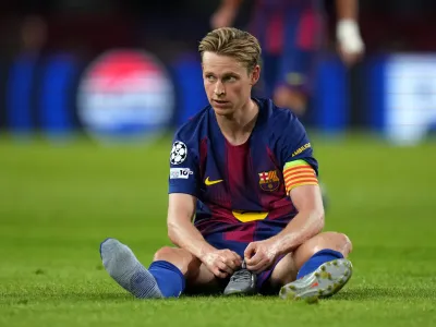 Barcelona Ditekuk PSG, De Jong: Kami Sedih Tapi Masih Optimis