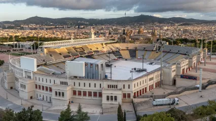 Barcelona Pastikan Duel Melawan Olympiacos Digelar di Montjuic