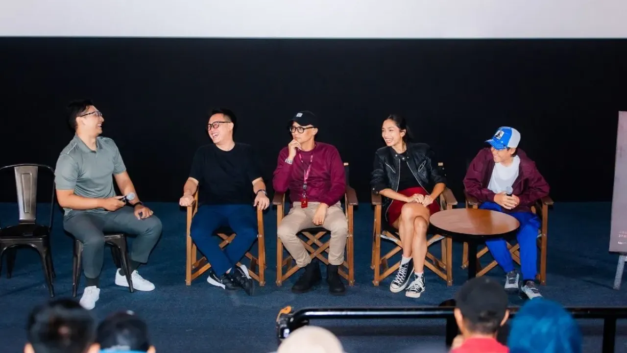 Bincang-bincang filmmaker dan pemain film Andaikan Kau Datang Kembali di Jakarta World Cinema 2025.