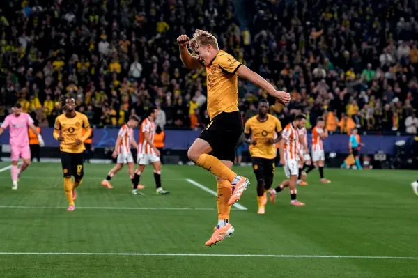Borussia Dortmund Bangkit Lewat Gol Menit Akhir 4-1 Hadapi Bilbao (2)