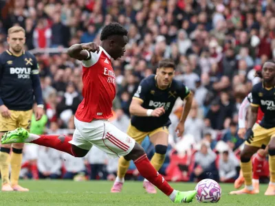 Bukayo Saka reflects on &#x002018;beautiful&#x002019; Arsenal achievement vs West Ham
