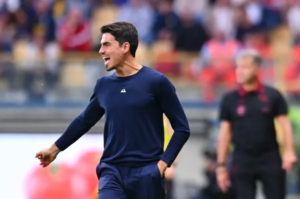 Carlos Cuesta Jadi Pelatih Termuda Menang di Serie A (1)