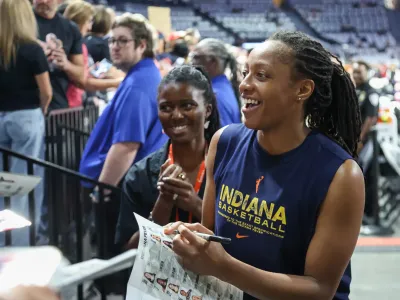 Cedera Serius Kelsey Mitchell di Playoff WNBA 2025