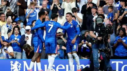 Chelsea vs Liverpool &#x002013; Predicted lineup and team news