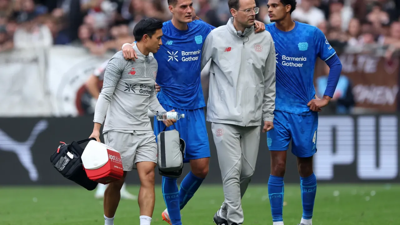 Christian Kofane Debut di Liga Champions: Peluang Emas Leverkusen (1)