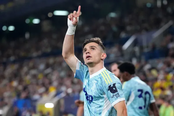 Conceicao reacts to Gatti’s Juventus bicycle kick: ‘He tries that sometimes’