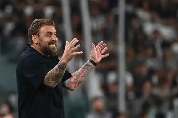 Daniele De Rossi Akhiri Kontrak dengan AS Roma (2)