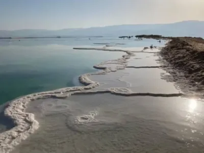 Dead Sea (photo credit: AVSHALOM SASSONI)