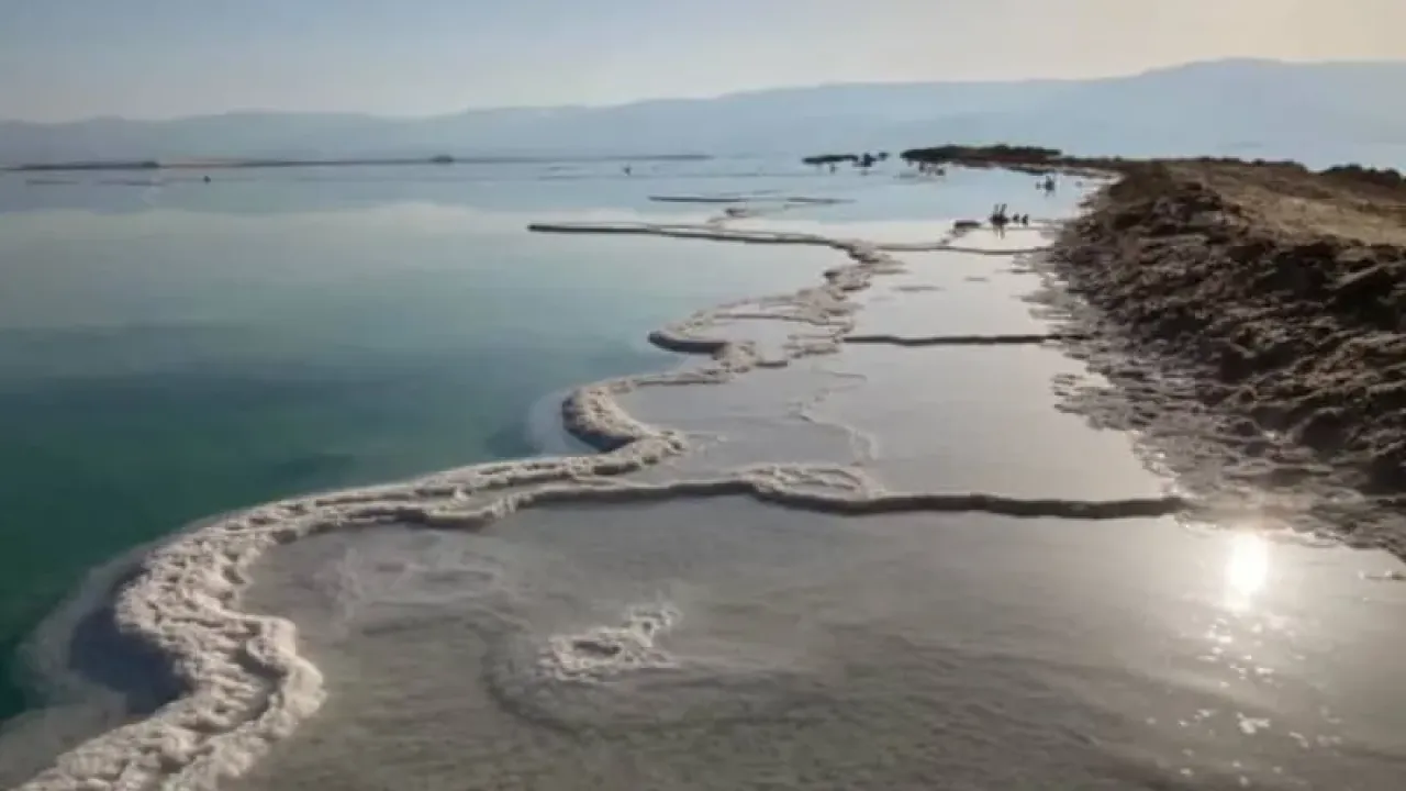 Dead Sea (photo credit: AVSHALOM SASSONI)