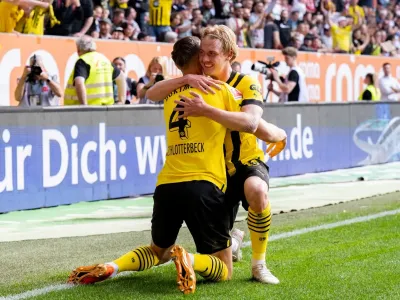 Dortmund Siap Sambut Liga Champions di SIGNAL IDUNA PARK (2)