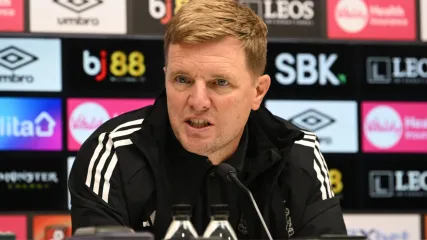 Eddie Howe Buka Peluang Kembalikan Elliot Anderson (1)