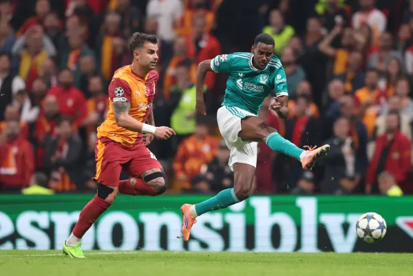 Ekitike Bantu Liverpool Hindari Cedera Serius Lawan Chelsea (5)