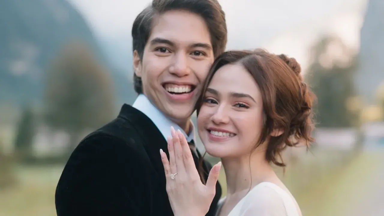 El Rumi menyapa Syifa Hadju ?my fiancée? usai lamaran di Swiss. Apa arti dan sejarah istilah tunangan yang berasal dari bahasa Perancis ini?
