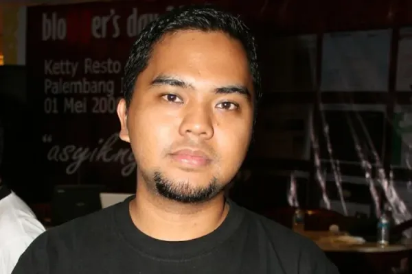 Enda Nasution.