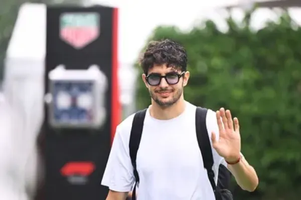 F1 Academy Gelar Seri Keenam di Singapura: Persaingan Panas (2)