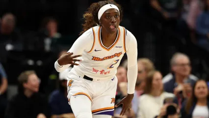 Final WNBA 2025 Dimulai, Phoenix Siap Kejutkan Vegas (2)