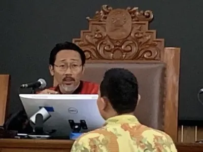 Hakim Tunggal Pengadilan Negeri (PN) Jakarta Selatan, I Ketut Darpawan di ruang utama PN Jakarta Selatan, Jumat (3/10/2025). 