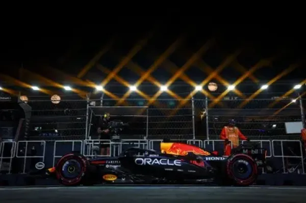 Hamilton Diselidiki Atas Pelanggaran Saat Practice GP Singapura (3)