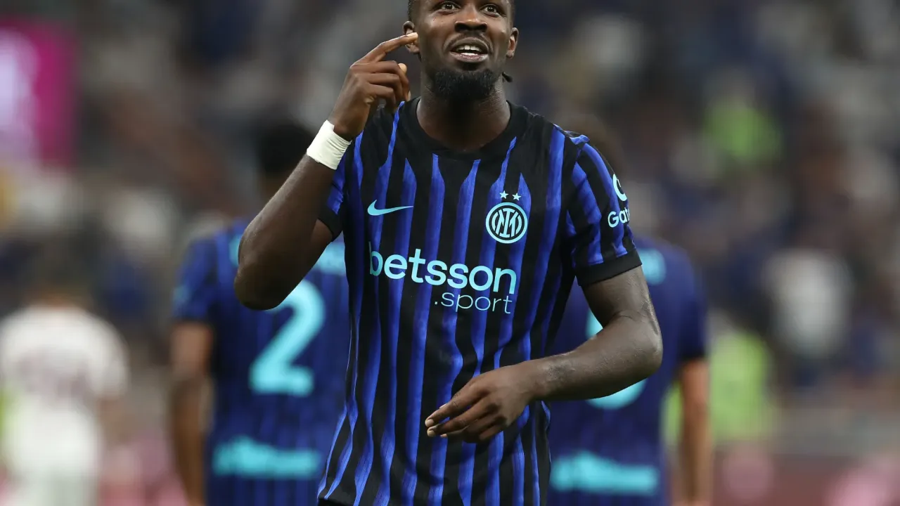 Inter Milan 3-0 Slavia Prague &#x002013; France Megastar Refuses To Make Champions League Predictions: &#x00201c;Only At The Start&#x00201d;