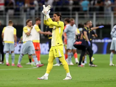Inter Milan Pertimbangkan Masa Depan Kiper Sommer dan Di Gennaro (1)