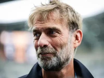 Jurgen Klopp explains why Pep Guardiola is &#x00201c;a genius&#x00201d; and supports Manchester City revival