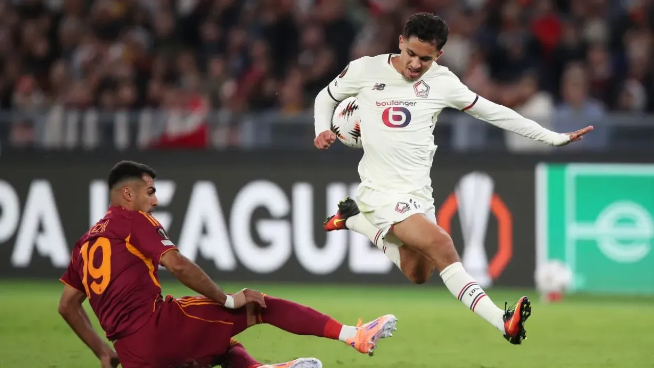 Kegagalan Penalti Dovbyk, Roma Tertunduk 0-1 oleh Lille (2)