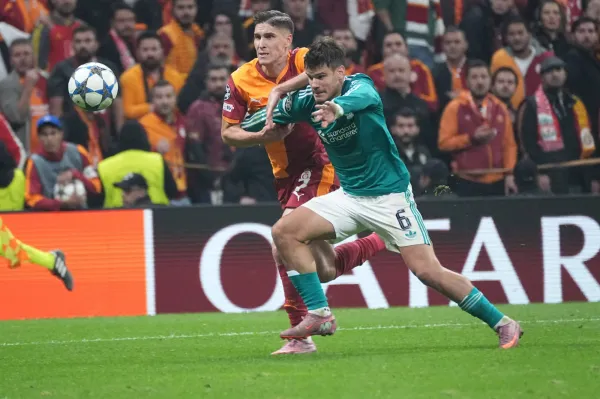 Kekalahan Memalukan Liverpool di Liga Champions (2)
