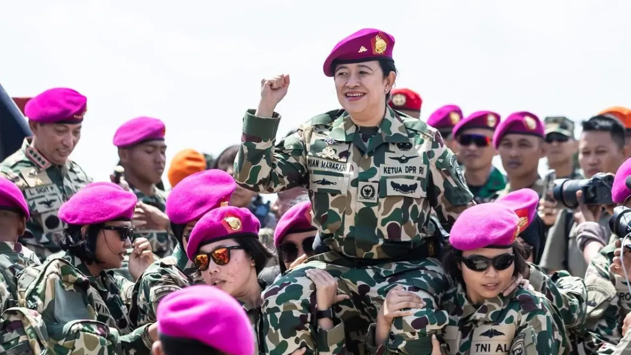 Ketua DPR RI Puan Maharani dalam momentum peringatan HUT ke-80 TNI yang digelar di Monumen Nasional (Monas), Jakarta, Minggu (5/10/2025).