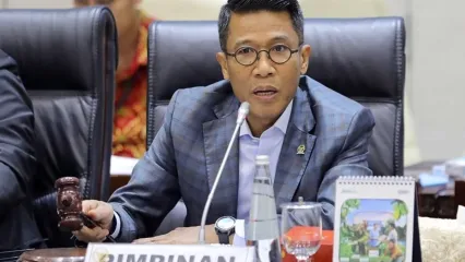  Ketua Komisi XI Dewan Perwakilan Rakyat (DPR) Mukhamad Misbakhun. 