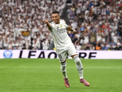 Kylian Mbapp&#xe9; sets all-time Real Madrid Champions League record