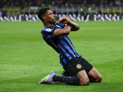 Lautaro Martinez Bawa Inter Milan Kia-kia Lawan Slavia Prague (1)