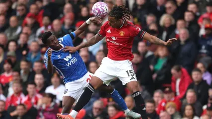 Leny Yoro delivers titanic performance as Man United ease past Sunderland in 2-0 win