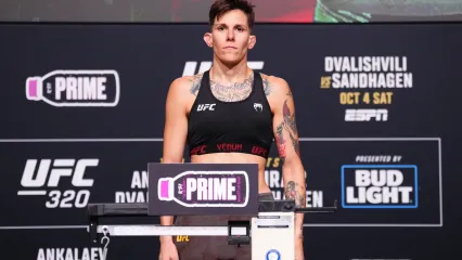 Macy Chiasson Gagal Berat, Pertarungan Tetap Berlangsung di UFC 320