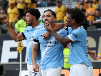Manchester City Tak Ingin Risikokan Kembalinya Cherki (1)