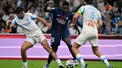 Marseille appear the only side in Ligue 1 in a position to pounce if Paris Saint-Germain slip up this season (Christophe Simon)